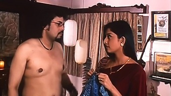 Hot And Sensual Indian Web Series Featuring Ashutosh5