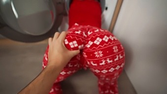 Stepmom Gets Trapped In The Washing Machine On Christmas