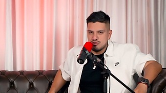 Amateur Karol Rosado From Colombia Shares Her Only Fans Experience In Spanish.