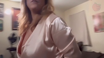 Daddy'S Girl Gets Step Mom To Come Over (Custom)